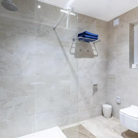 B8 Luxury Palm - Happy Apartment