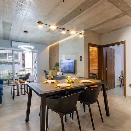B8 Luxury Palm - Happy Apartment *
